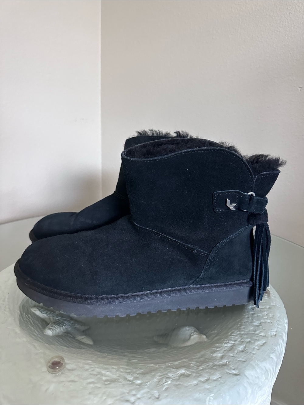 UGG Koolaburra Jaelyn Womens Boots Black Leather Tassel Fringe Size 10